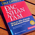 Đắc Nhân Tâm được coi là bộ sách kinh điển của thời đại