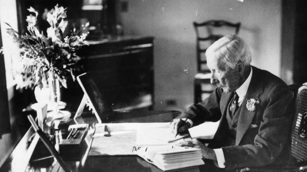 Tỷ phú John D. Rockefeller để lại ‘di chúc’ khi còn sống