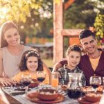 Cách giao tiếp trò chuyện thu hút người khác